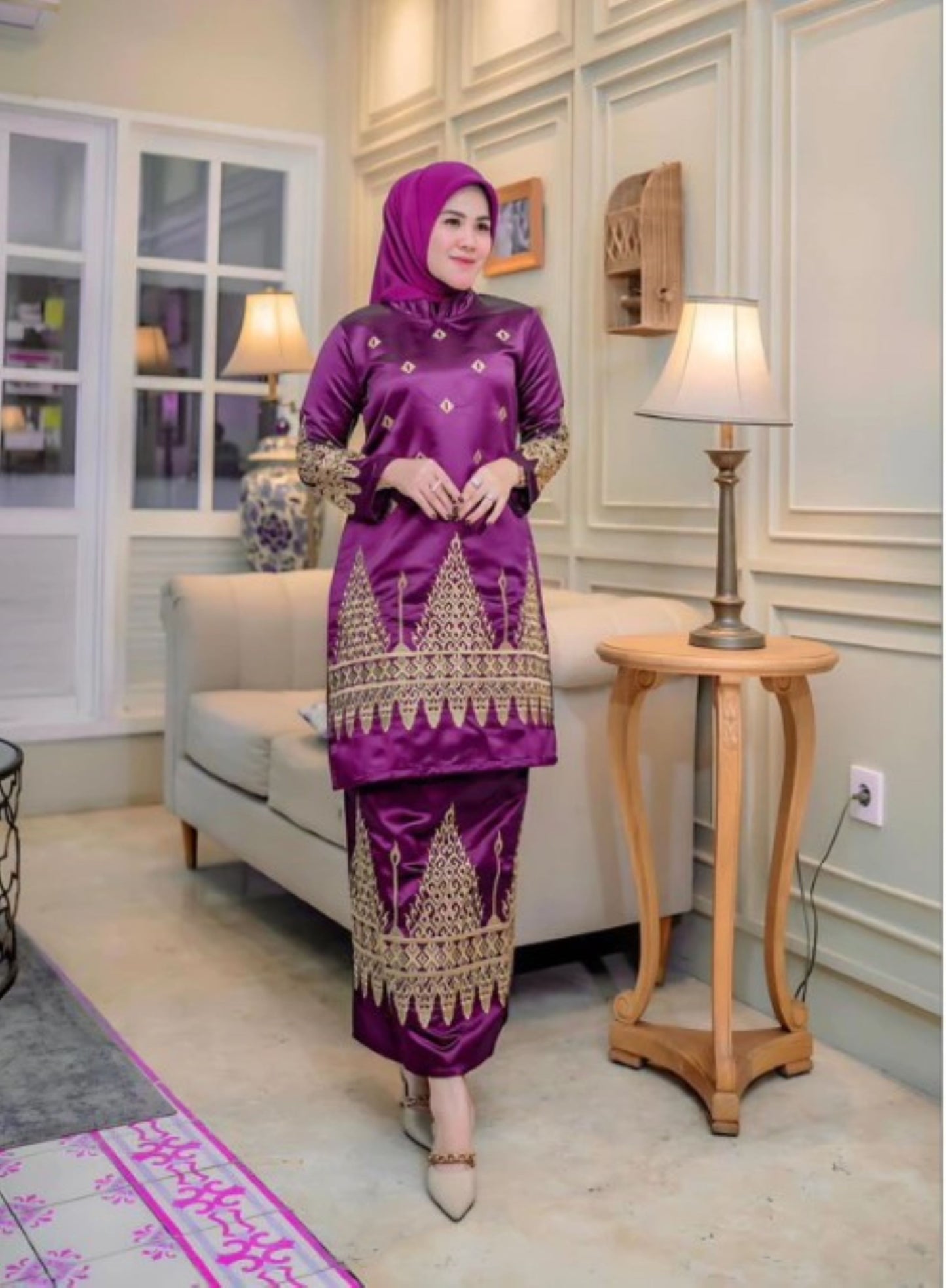 Baju Kurung embroidered in satin, Luxury Tunic Baju Raya Various Color and Size, style Riau